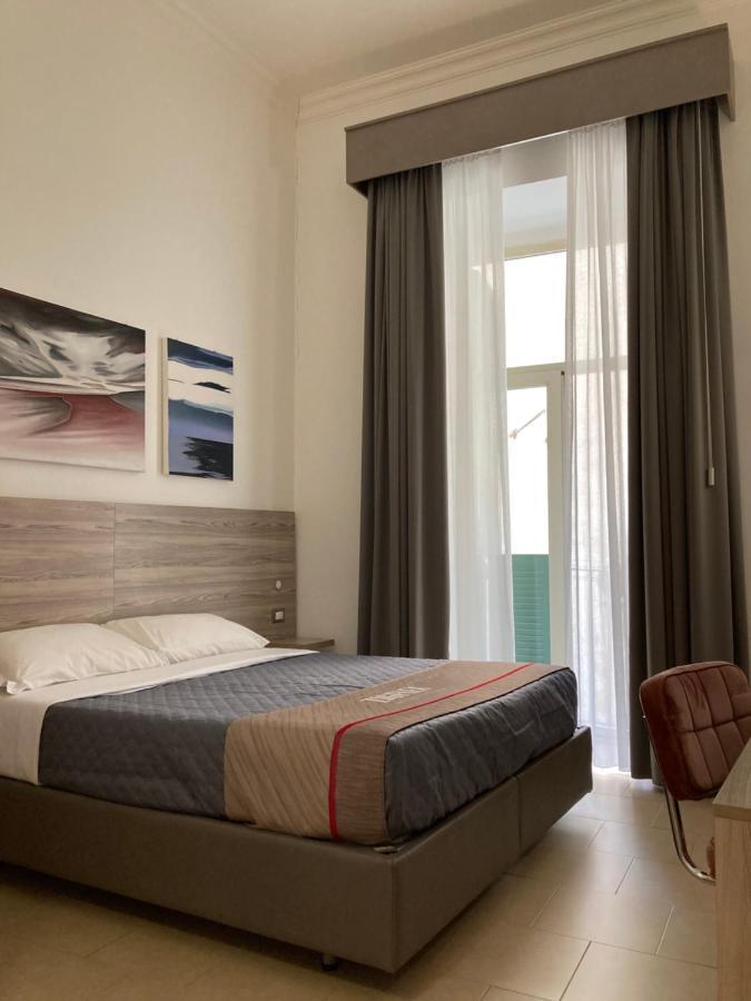 4Stanze Otel Napoli Dış mekan fotoğraf