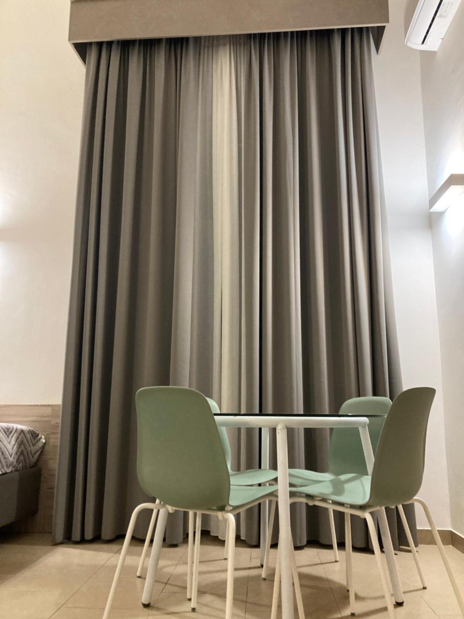 4Stanze Otel Napoli Dış mekan fotoğraf
